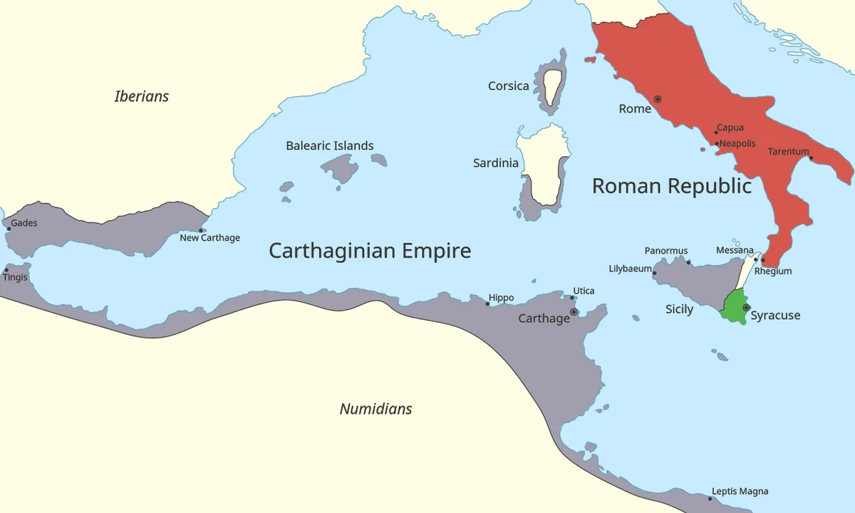Map of the western Mediterranean with the territories of Rome and Carthage shaded in different colours.